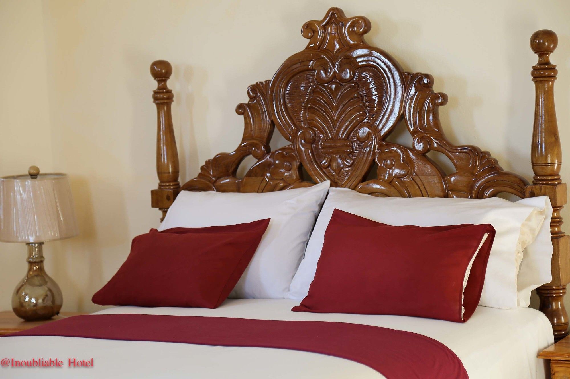 Hotel Inoubliable Cotterelle Екстер'єр фото